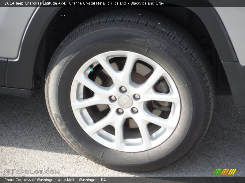 Granite Crystal Metallic / Iceland - Black/Iceland Gray 2014 Jeep Cherokee Latitude 4x4