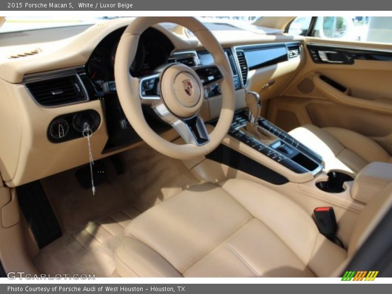 Luxor Beige Interior - 2015 Macan S 