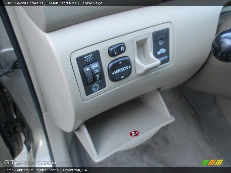 Desert Sand Mica / Pebble Beige 2005 Toyota Corolla CE