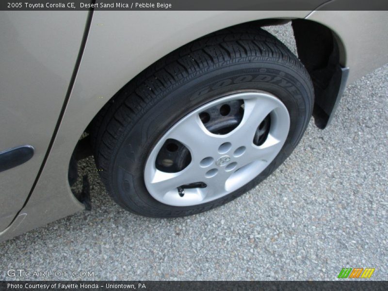 Desert Sand Mica / Pebble Beige 2005 Toyota Corolla CE