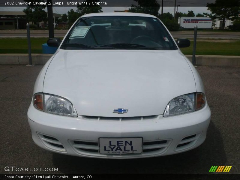 Bright White / Graphite 2002 Chevrolet Cavalier LS Coupe