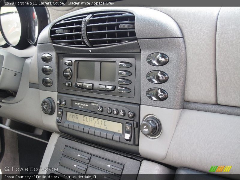 Glacier White / Space Grey 1999 Porsche 911 Carrera Coupe