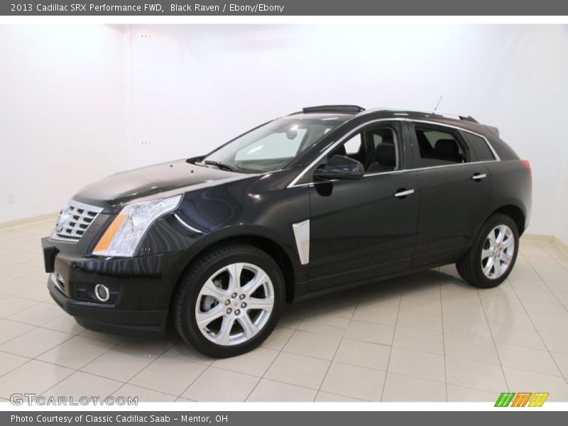 Front 3/4 View of 2013 SRX Performance FWD