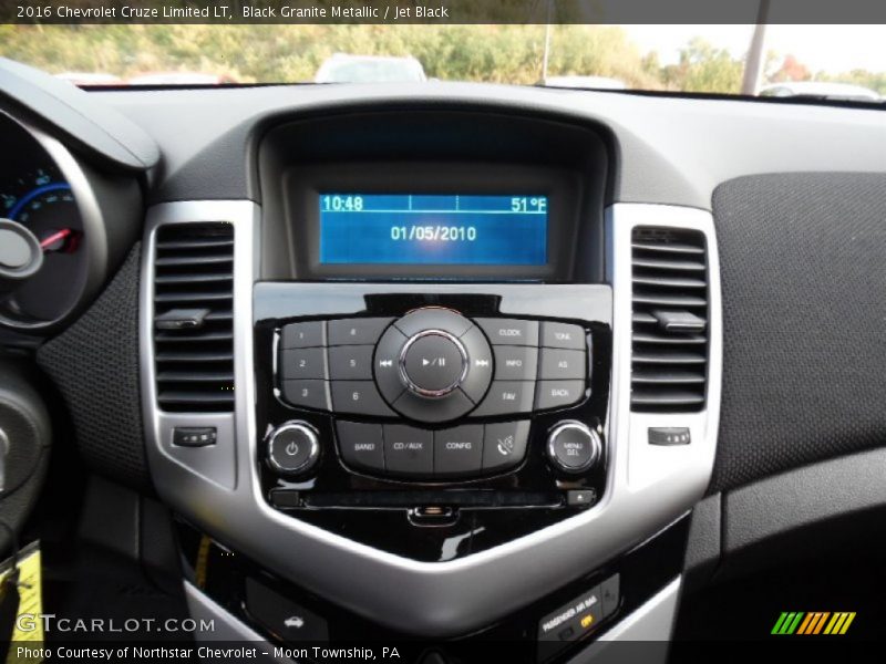 Black Granite Metallic / Jet Black 2016 Chevrolet Cruze Limited LT