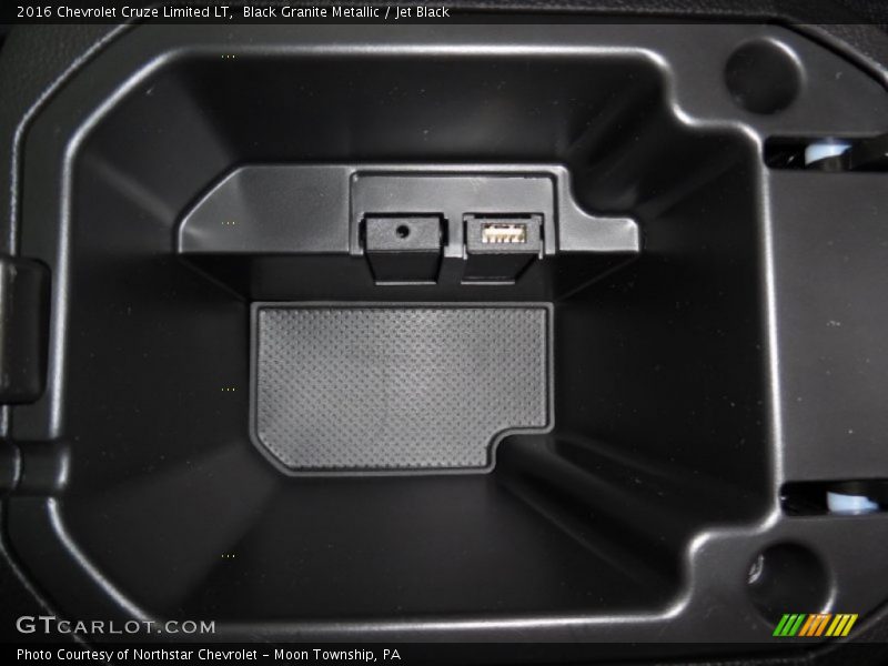 Black Granite Metallic / Jet Black 2016 Chevrolet Cruze Limited LT