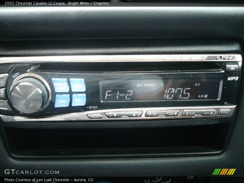 Bright White / Graphite 2002 Chevrolet Cavalier LS Coupe