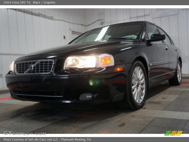 Black / Graphite 2004 Volvo S80 T6