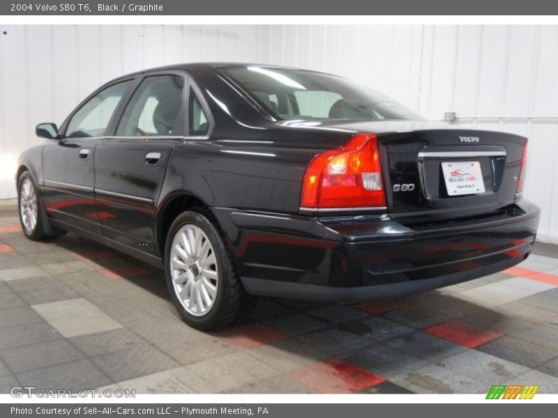 Black / Graphite 2004 Volvo S80 T6