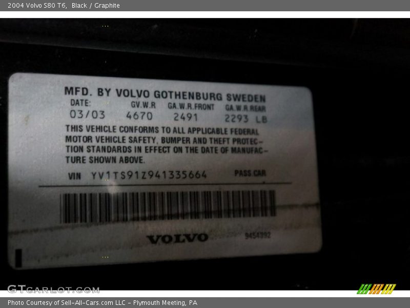 Black / Graphite 2004 Volvo S80 T6