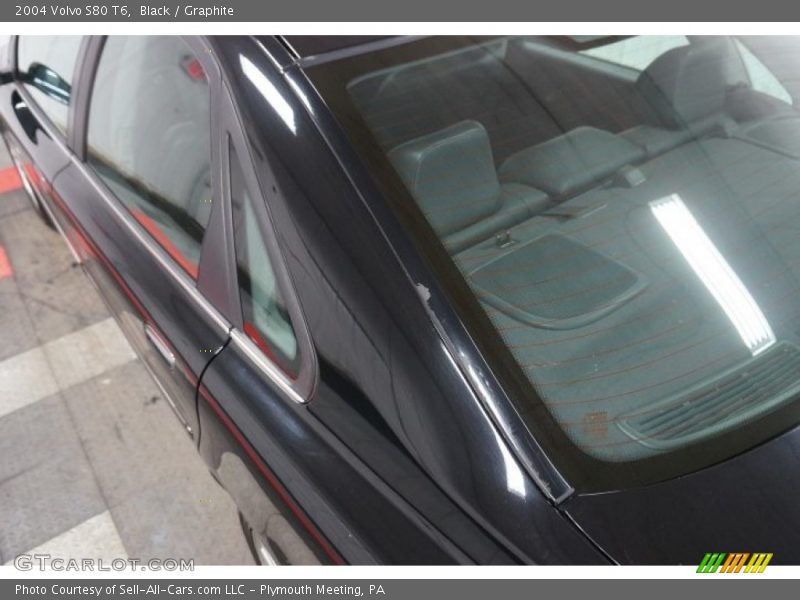 Black / Graphite 2004 Volvo S80 T6
