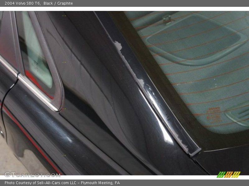 Black / Graphite 2004 Volvo S80 T6