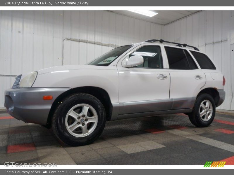 Nordic White / Gray 2004 Hyundai Santa Fe GLS