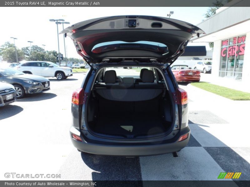 Magnetic Gray Metallic / Ash 2015 Toyota RAV4 LE