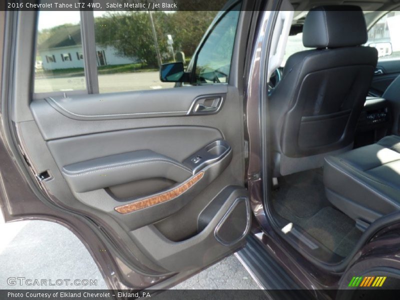 Sable Metallic / Jet Black 2016 Chevrolet Tahoe LTZ 4WD