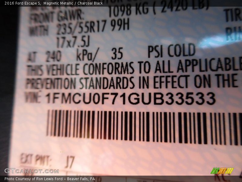 Magnetic Metallic / Charcoal Black 2016 Ford Escape S