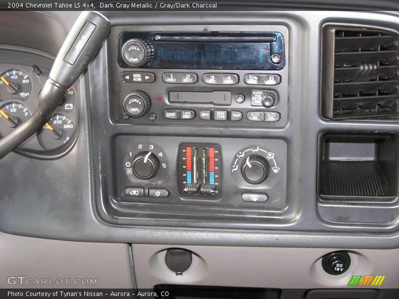 Dark Gray Metallic / Gray/Dark Charcoal 2004 Chevrolet Tahoe LS 4x4
