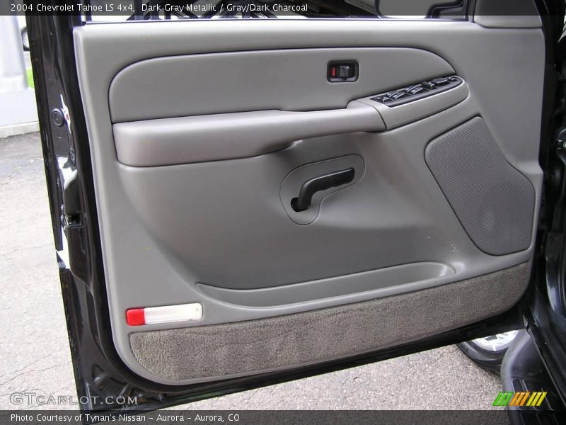 Dark Gray Metallic / Gray/Dark Charcoal 2004 Chevrolet Tahoe LS 4x4