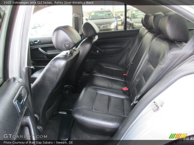Reflex Silver Metallic / Black 2005 Volkswagen Jetta GLS Sedan