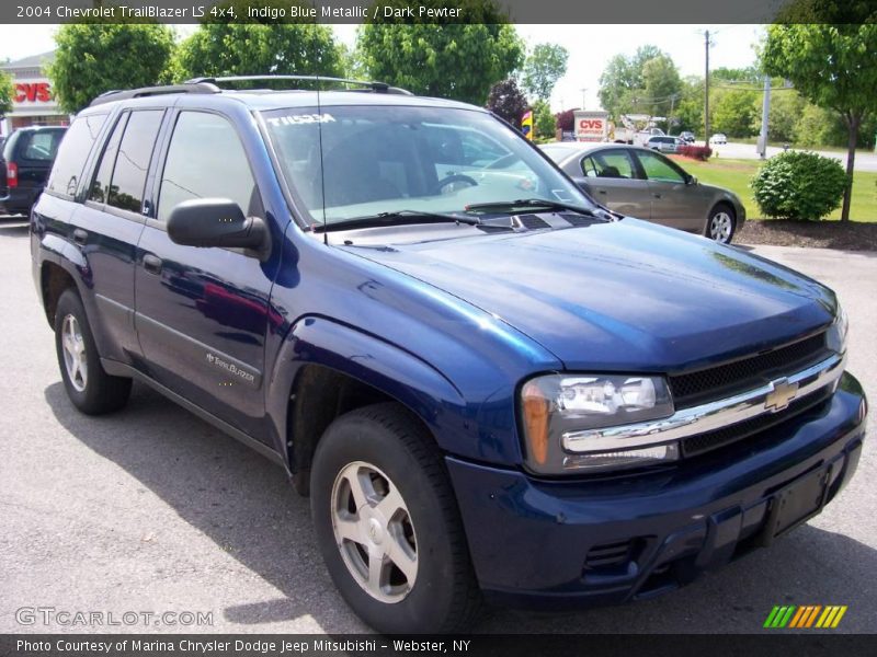 Indigo Blue Metallic / Dark Pewter 2004 Chevrolet TrailBlazer LS 4x4