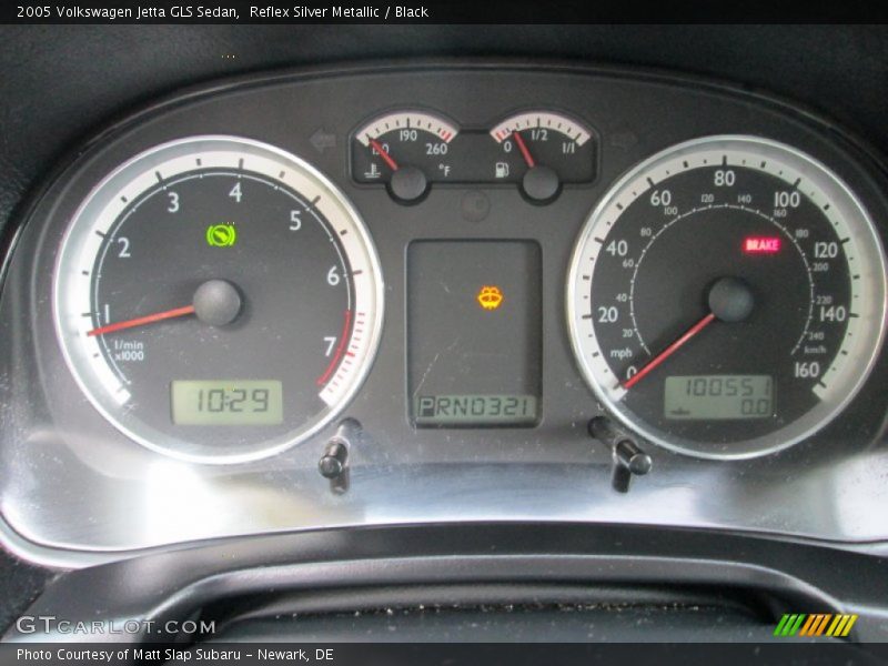 Reflex Silver Metallic / Black 2005 Volkswagen Jetta GLS Sedan