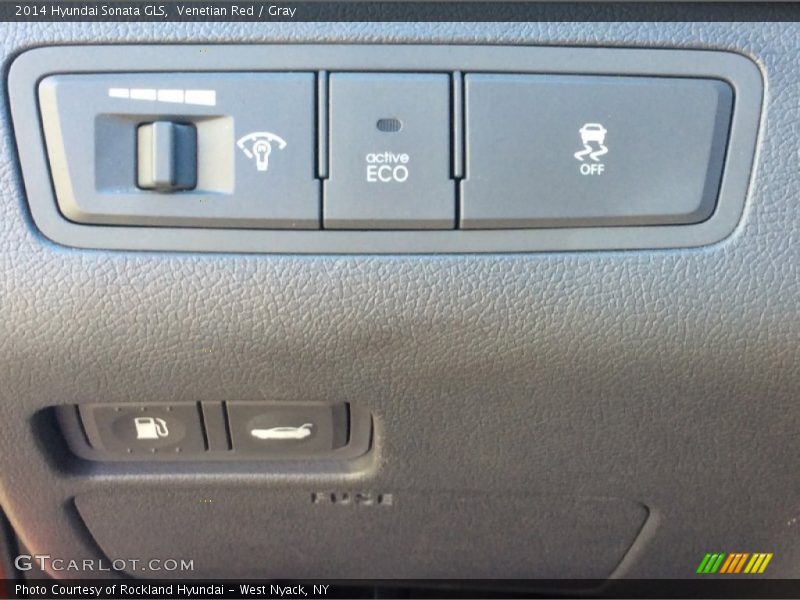 Venetian Red / Gray 2014 Hyundai Sonata GLS