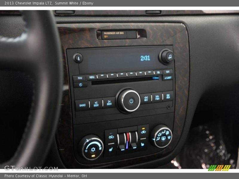 Summit White / Ebony 2013 Chevrolet Impala LTZ