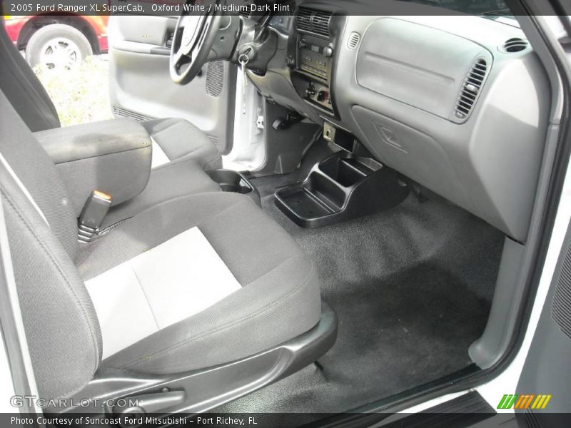 Oxford White / Medium Dark Flint 2005 Ford Ranger XL SuperCab