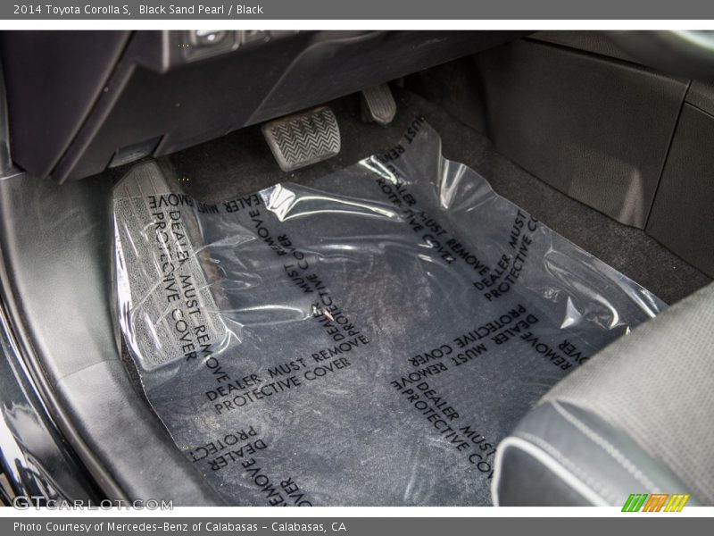 Black Sand Pearl / Black 2014 Toyota Corolla S