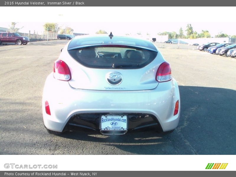 Ironman Silver / Black 2016 Hyundai Veloster