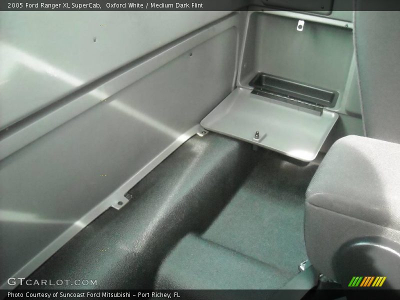 Oxford White / Medium Dark Flint 2005 Ford Ranger XL SuperCab