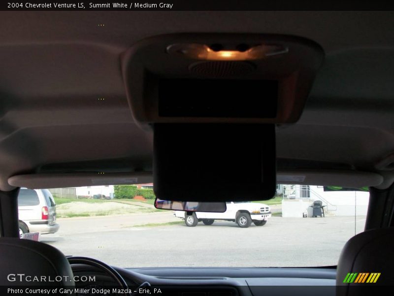 Summit White / Medium Gray 2004 Chevrolet Venture LS