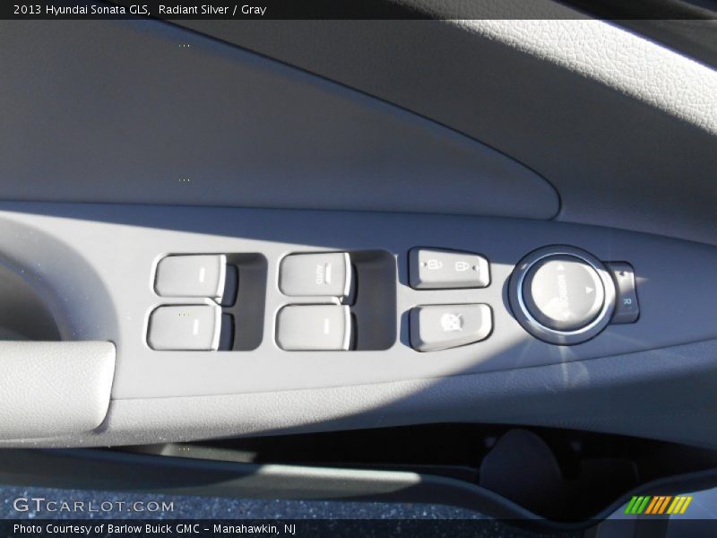 Radiant Silver / Gray 2013 Hyundai Sonata GLS