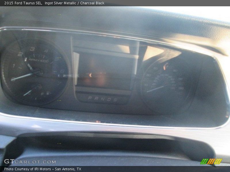 Ingot Silver Metallic / Charcoal Black 2015 Ford Taurus SEL