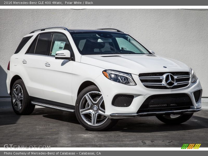 Front 3/4 View of 2016 GLE 400 4Matic