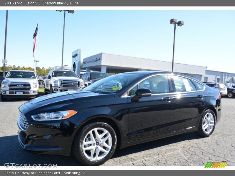 Shadow Black / Dune 2016 Ford Fusion SE