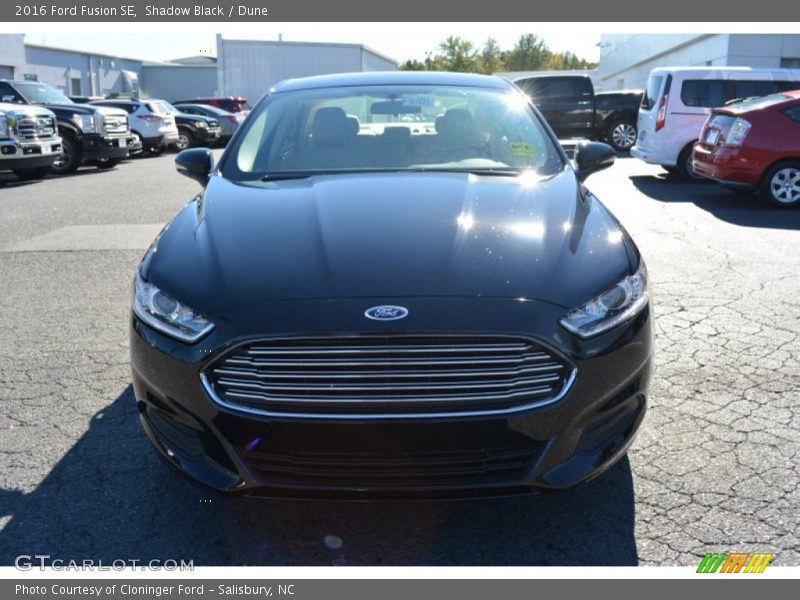 Shadow Black / Dune 2016 Ford Fusion SE