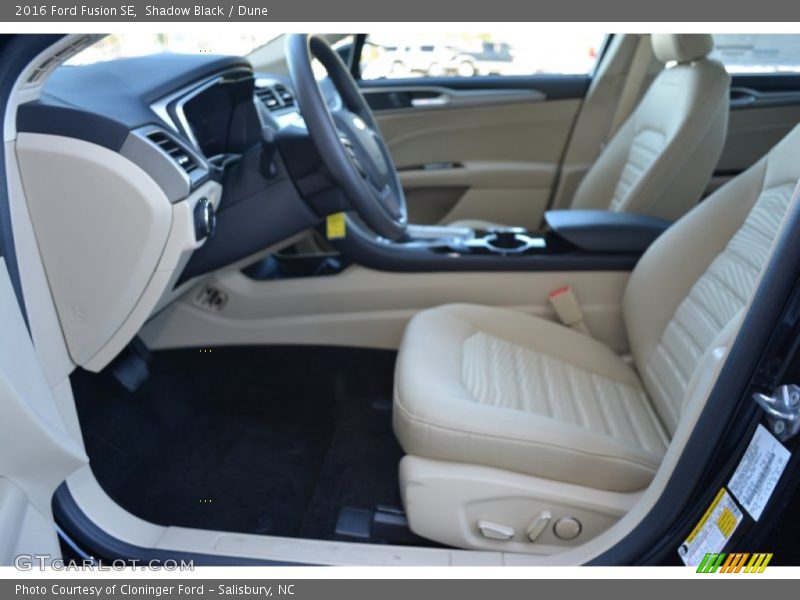 Shadow Black / Dune 2016 Ford Fusion SE