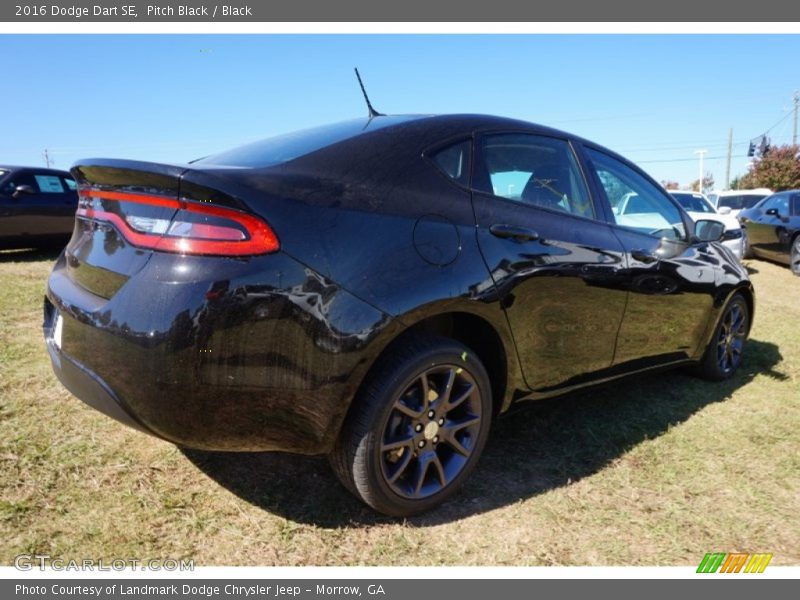 Pitch Black / Black 2016 Dodge Dart SE