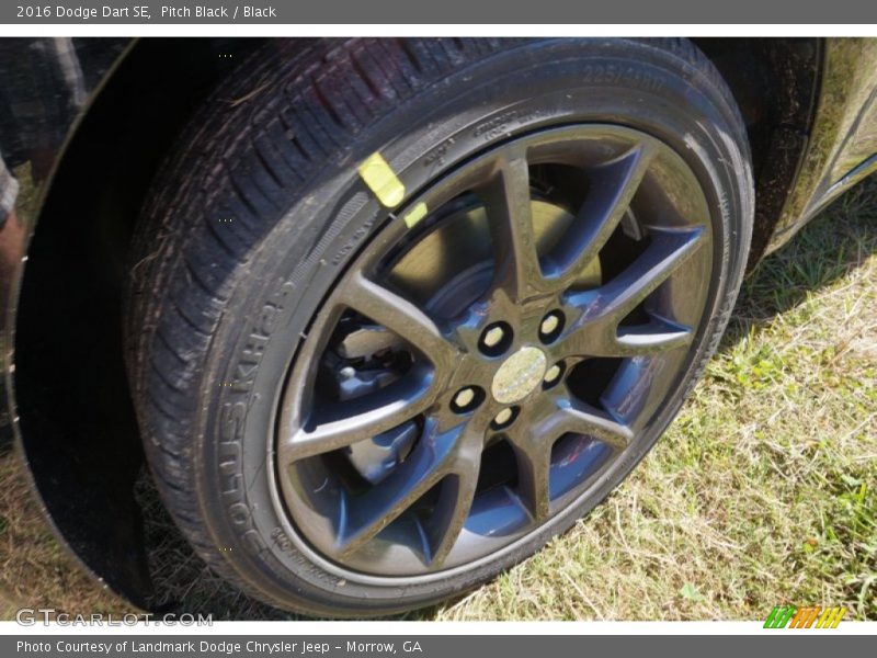 Pitch Black / Black 2016 Dodge Dart SE
