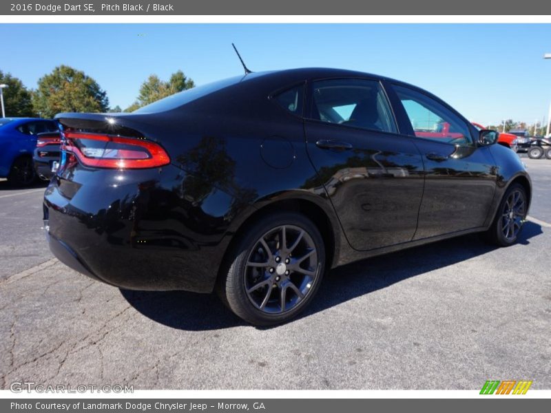 Pitch Black / Black 2016 Dodge Dart SE