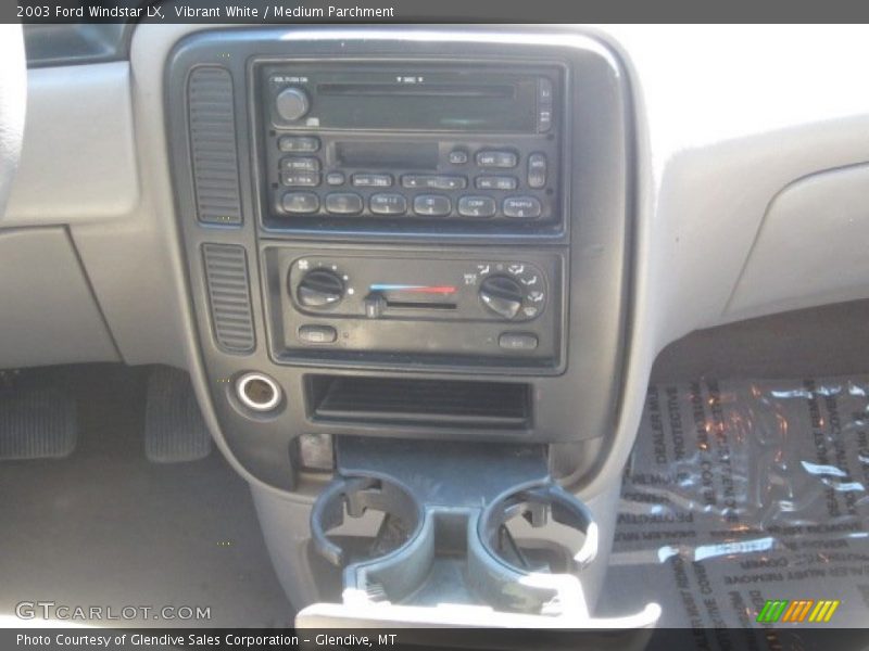 Vibrant White / Medium Parchment 2003 Ford Windstar LX