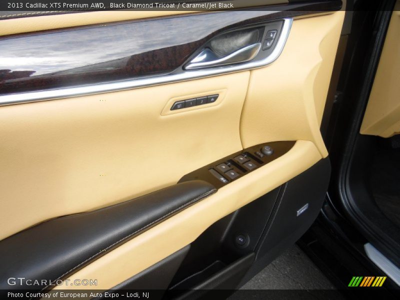 Black Diamond Tricoat / Caramel/Jet Black 2013 Cadillac XTS Premium AWD