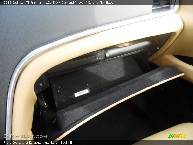 Black Diamond Tricoat / Caramel/Jet Black 2013 Cadillac XTS Premium AWD