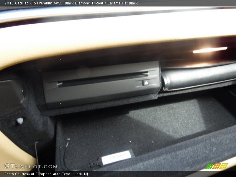 Black Diamond Tricoat / Caramel/Jet Black 2013 Cadillac XTS Premium AWD