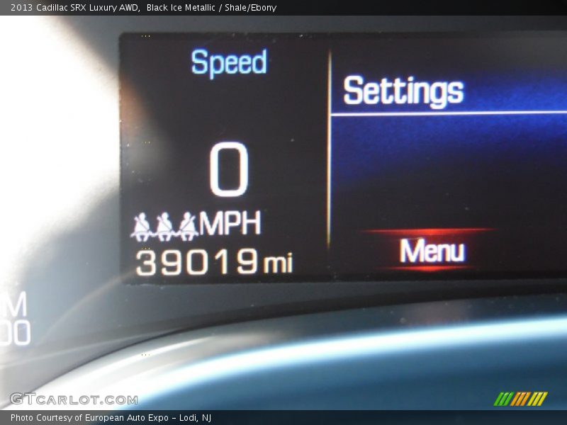 Black Ice Metallic / Shale/Ebony 2013 Cadillac SRX Luxury AWD