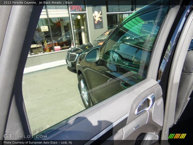 Jet Black Metallic / Black 2013 Porsche Cayenne