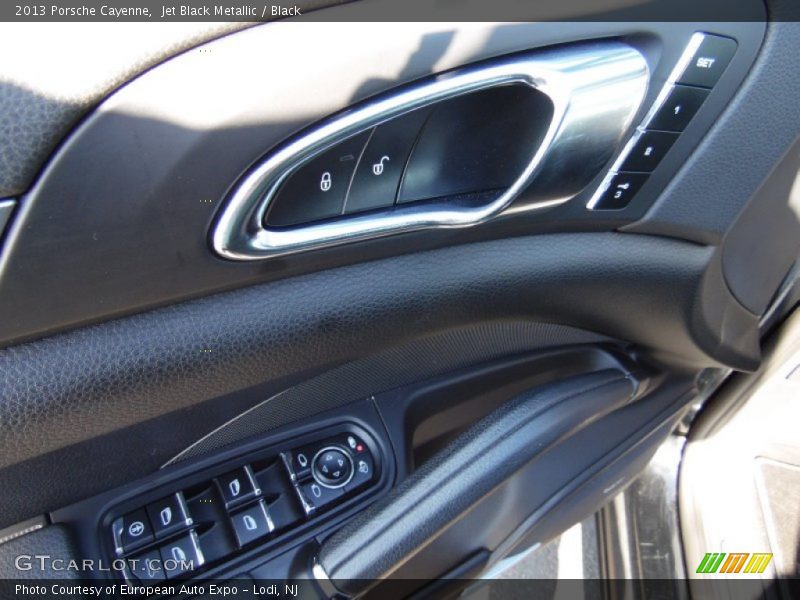 Jet Black Metallic / Black 2013 Porsche Cayenne