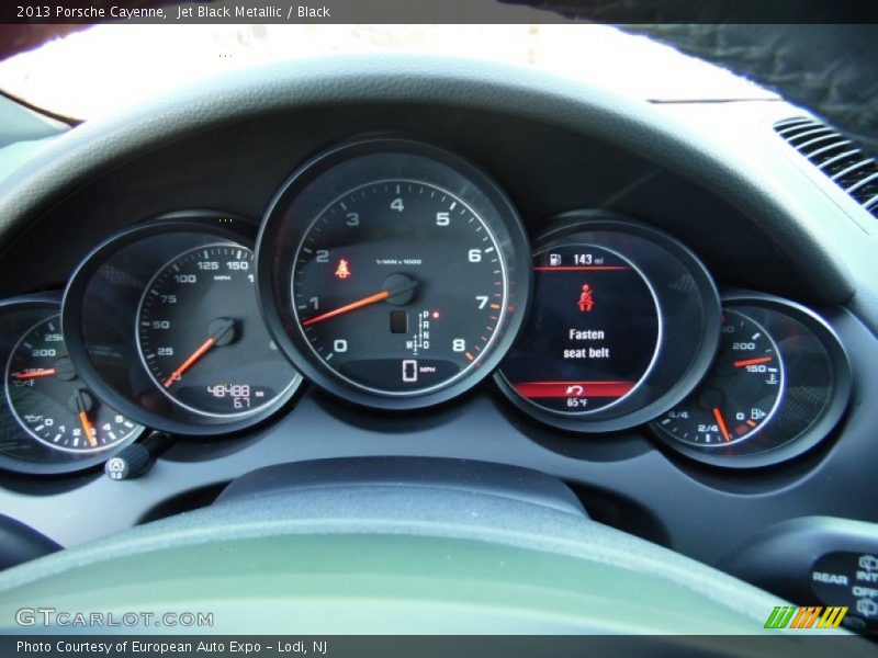 Jet Black Metallic / Black 2013 Porsche Cayenne