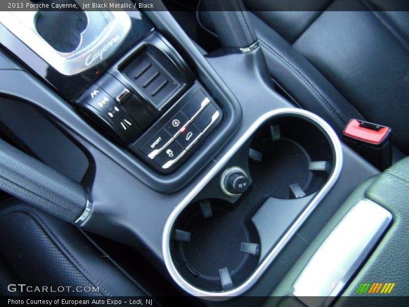 Jet Black Metallic / Black 2013 Porsche Cayenne
