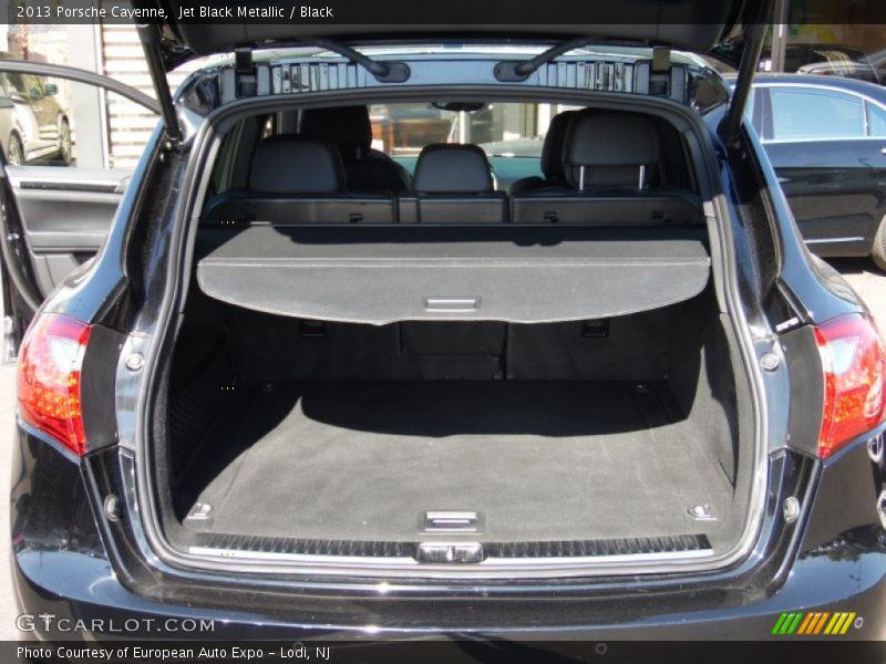 Jet Black Metallic / Black 2013 Porsche Cayenne